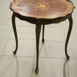 855 9007 LAMP TABLE
